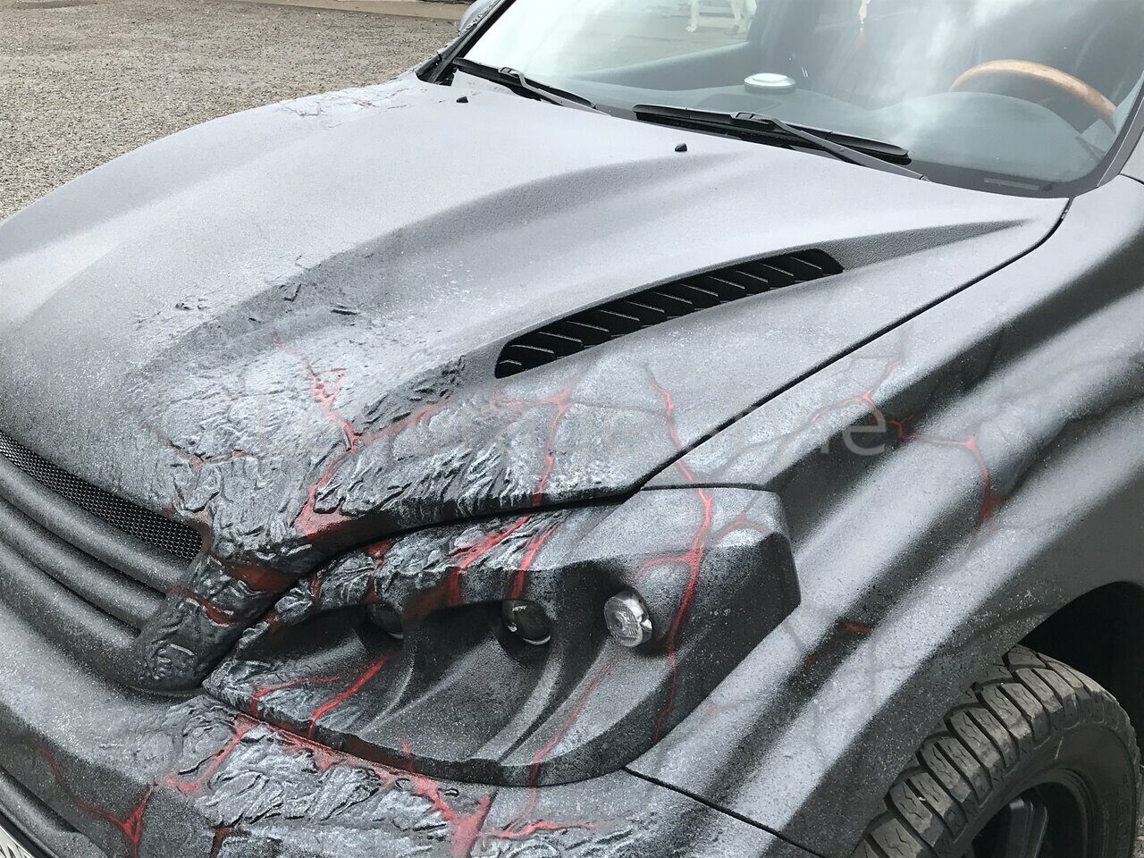 Изготовление накладок на капот автомобиля.