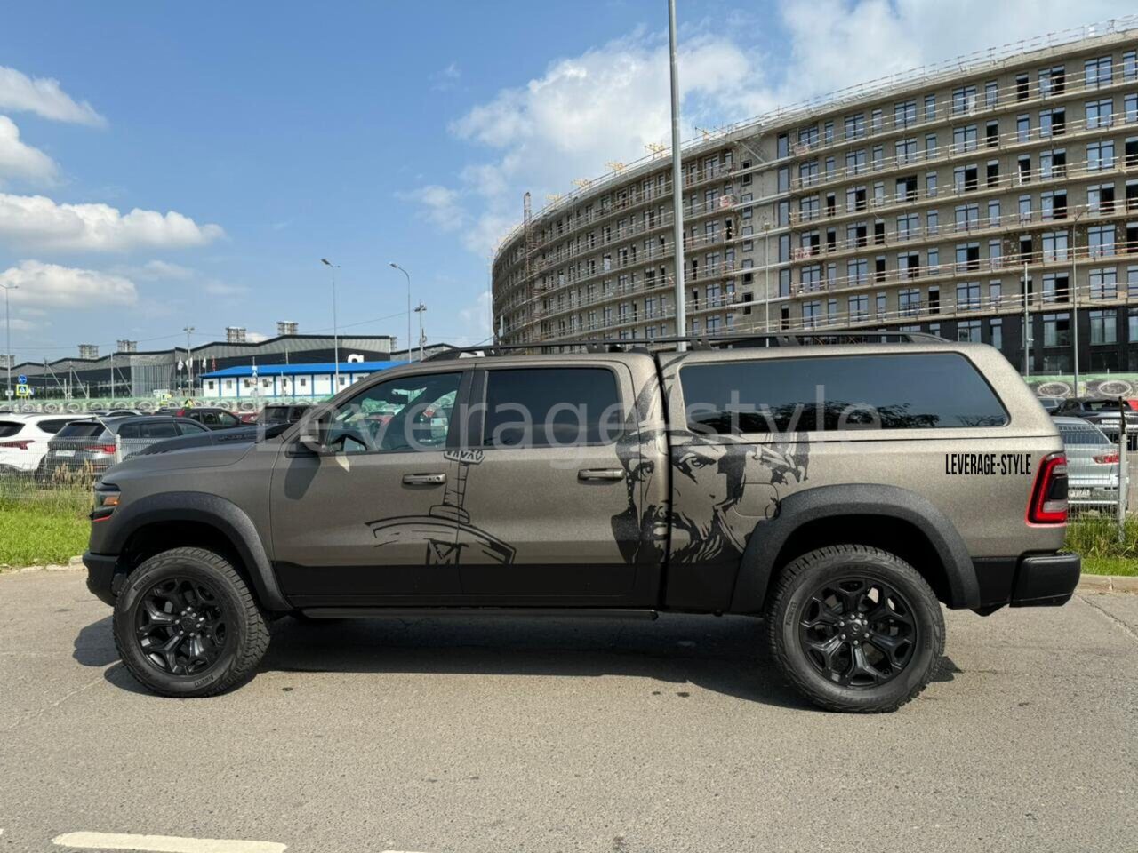 Toyota Tundra ДОБРЫНЯ совместно с компанией Line-X