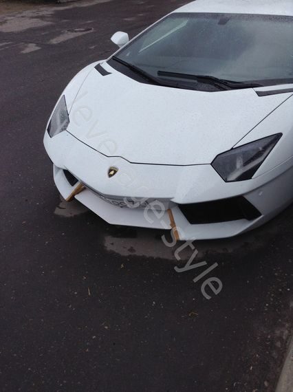Ремонт стеклопластика Lamborghini Aventador