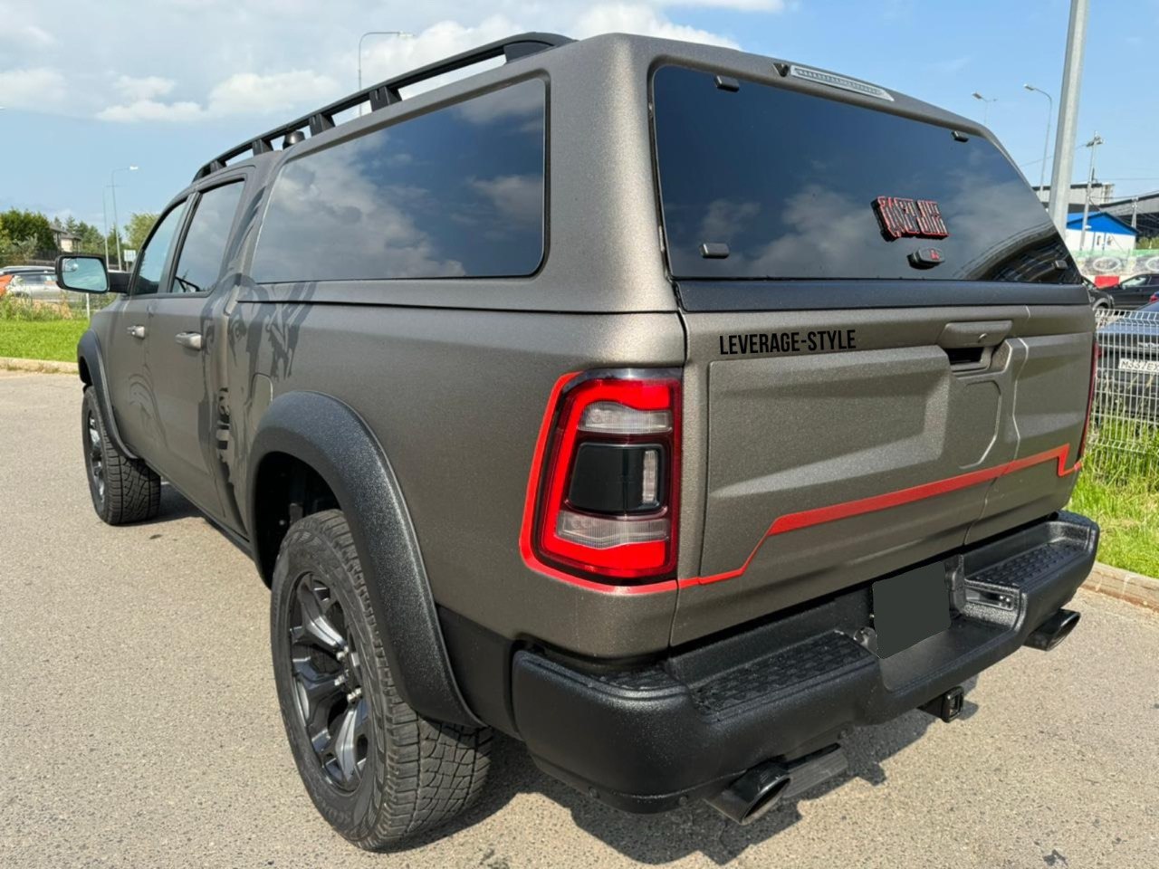 Telegram 1623221 — ram tailgate