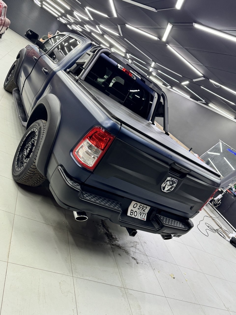 Telegram 1623230 — ram tailgate
