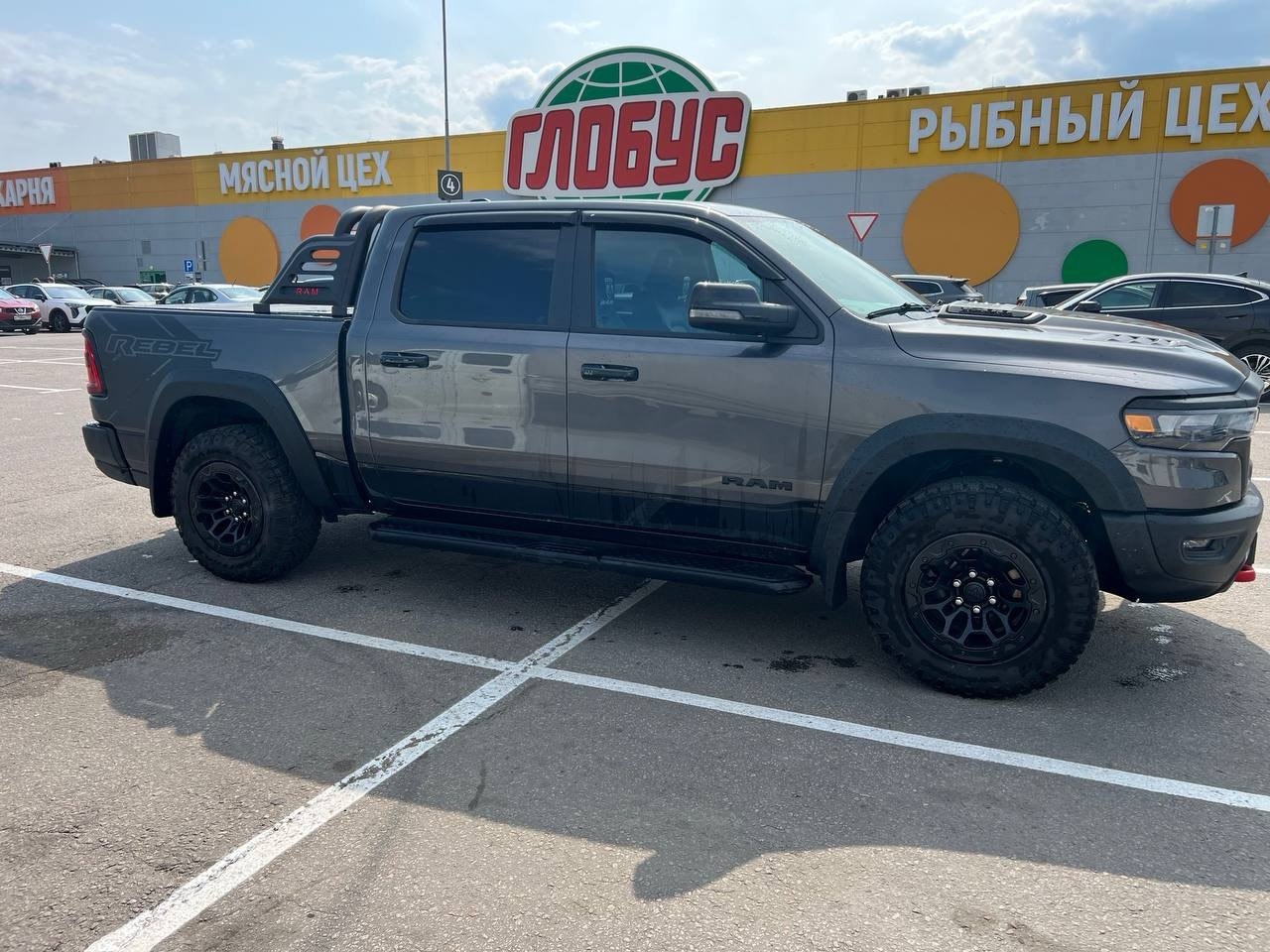 Расширительные арки Dodge RAM Rebel